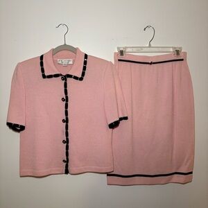 St. John by Marie Gray Vintage Pink Black Knit Skirt Set Size 4 Luxury Classic